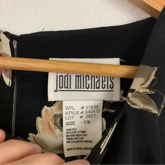 Vintage 90s Jodi Michaels Dark Cottagecore Floral Mini Dress Size 7 - Picture 3 of 5